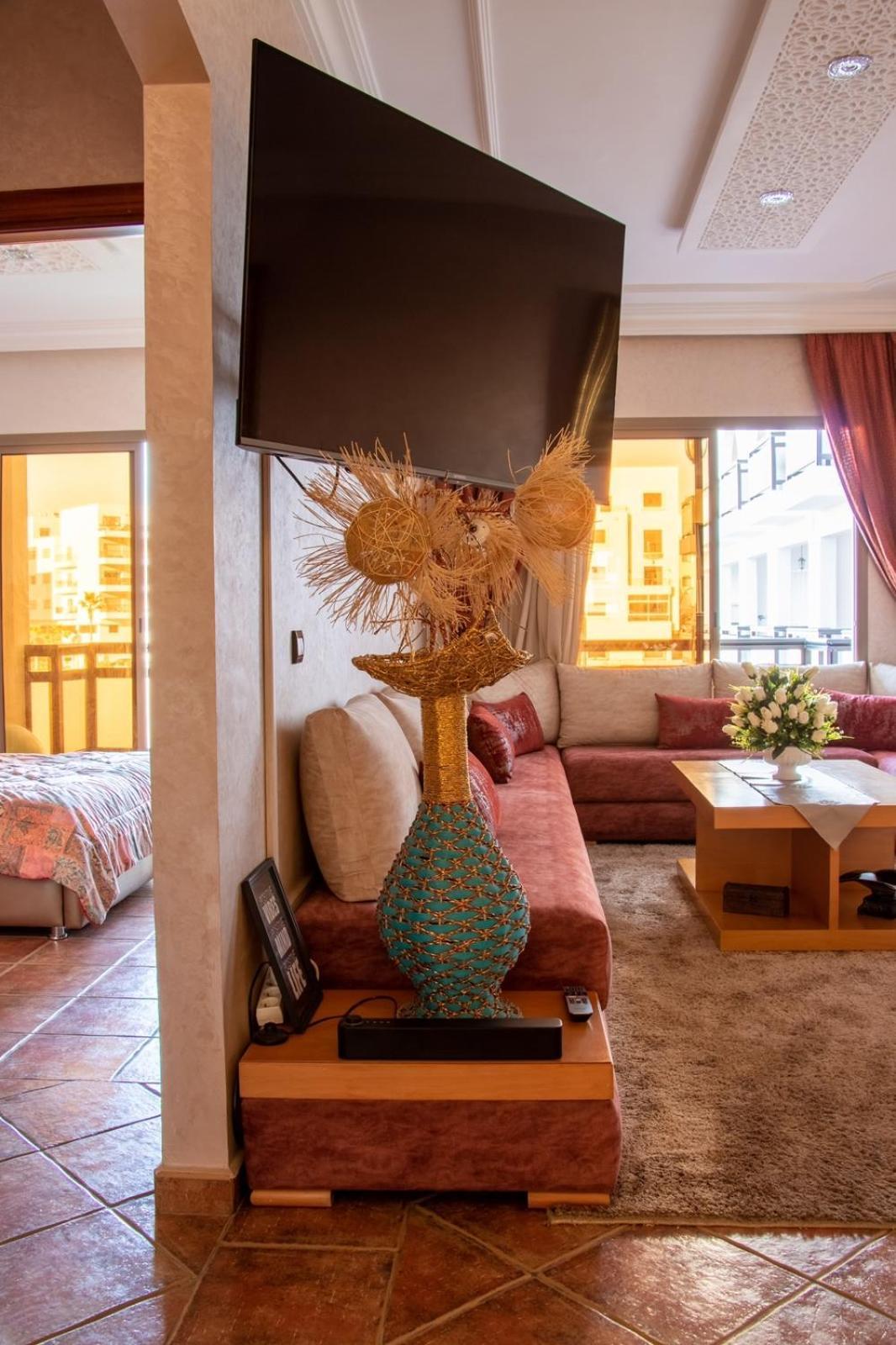 Prime Apt Near Beach With Pool, Amenities, Activities Deals Agadir Exteriör bild